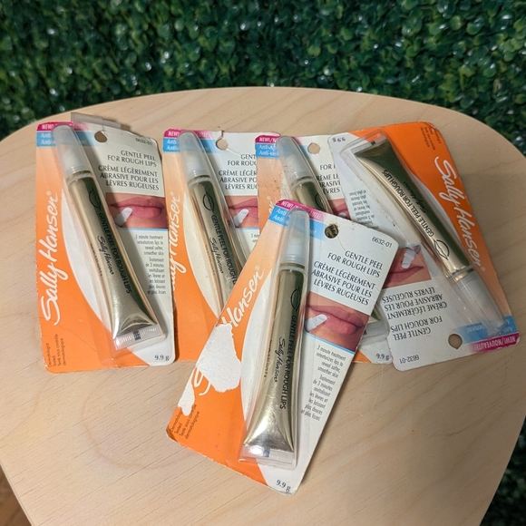 5X Sally Hansen Gentle Peel for Rough Lips, 9.9g - Picture 1 of 3